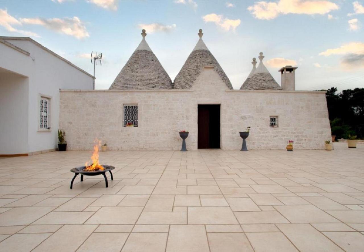 Trulli Delle Rose Villa Martina Franca Exterior foto